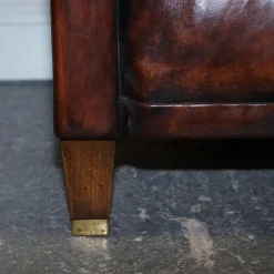 Pamono Antique Swedish Leather Chesterfield 3-Seater Sofa Online