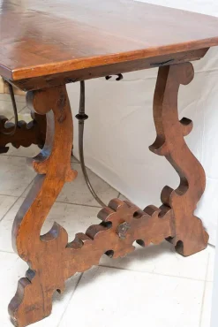 Pamono Antique Table in Solid Walnut, Naples, Early 18th Century