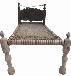 Pamono Antique 19th Century Swat Valley-Pakistan Charpoi Bed, 1920s Outlet
