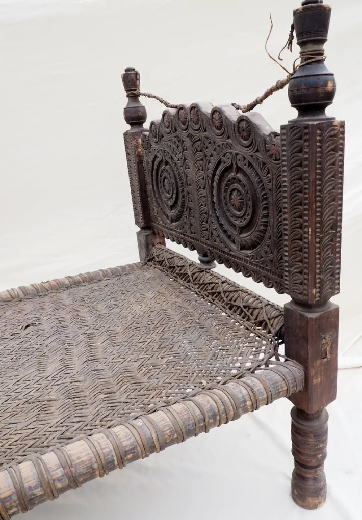Pamono Antique 19th Century Swat Valley-Pakistan Charpoi Bed, 1920s Outlet