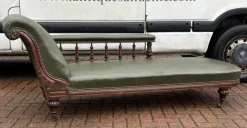 Pamono Antique Victorian Oak Chaise Longue in Green Leather with Brass Castors Hot