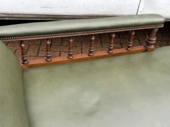 Pamono Antique Victorian Oak Chaise Longue in Green Leather with Brass Castors Hot