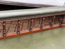 Pamono Antique Victorian Oak Chaise Longue in Green Leather with Brass Castors Hot