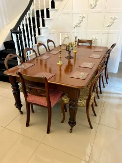 Pamono Antique Victorian Quality Mahogany 10 Seater Extending Dining Table, 1850 New