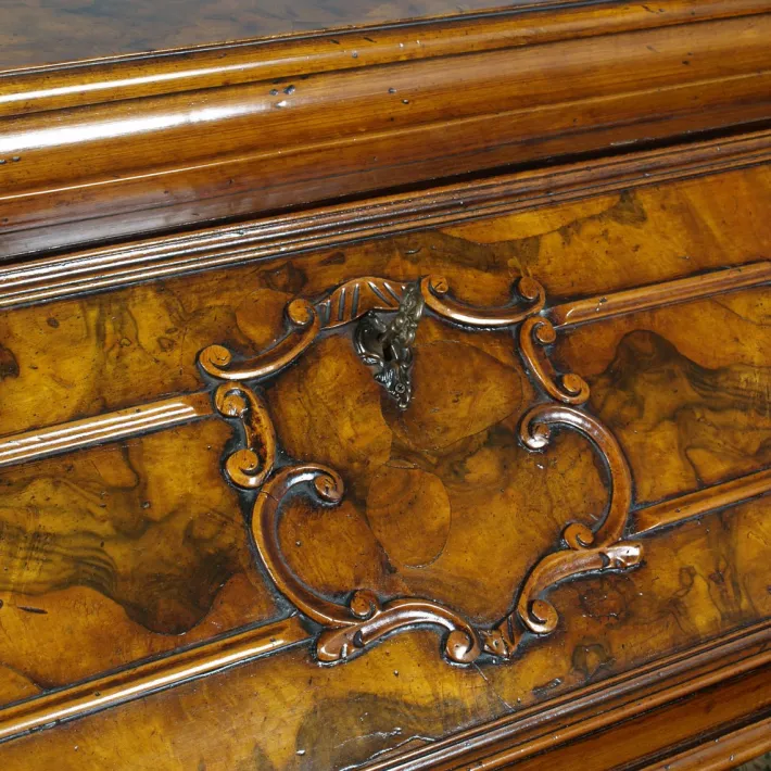 Pamono Antique Walnut & Burl Style 700 Lombardo Secretaire by Bottega Milanese dei Valentini Sale