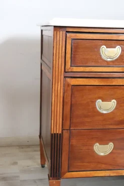 Pamono Antique Walnut Chest of Drawers with Marble Top, 1700s Outlet