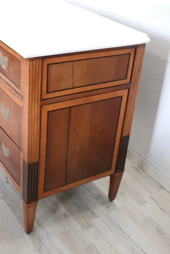 Pamono Antique Walnut Chest of Drawers with Marble Top, 1700s Outlet