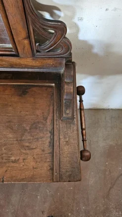 Pamono Antique Walnut Dressing Table with Friezes Clearance