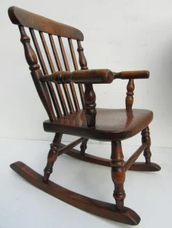 Pamono Antique Windsor Children's Rocking Chair, 1850 Clearance