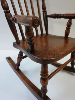 Pamono Antique Windsor Children's Rocking Chair, 1850 Clearance