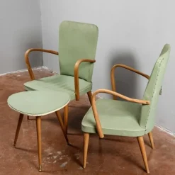 Pamono Armchairs with Side Table, Set of 3 Discount