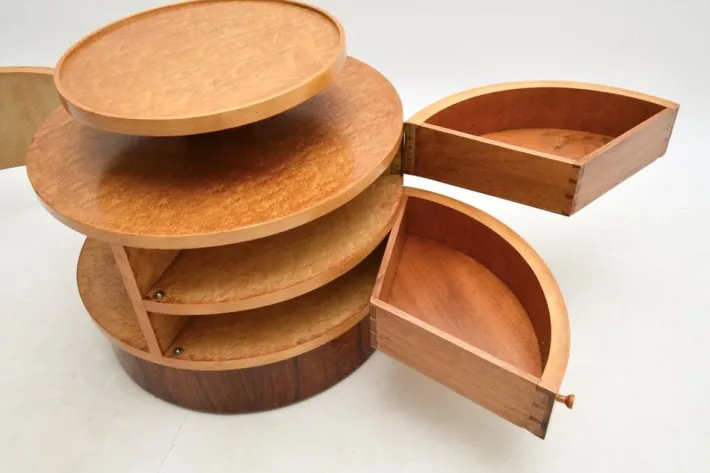 Pamono Art Deco Birds Eye Maple Occasional Table, 1930s Outlet