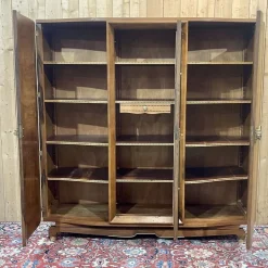 Pamono Art Deco 3-Door Wardrobe in Walnut, 1930s Hot