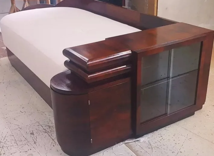 Pamono Art Deco Velvet Daybed Outlet