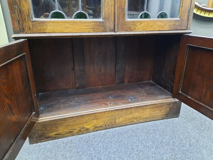 Pamono Art Nouveau Oak and Tiffany Glass Display Cabinet, 1910s Discount