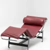 Pamono B306 Chaise Lounge by Le Corbusier, Charlotte Perriand and Jean Prouvé for Wohnbedarf, 1950s Clearance