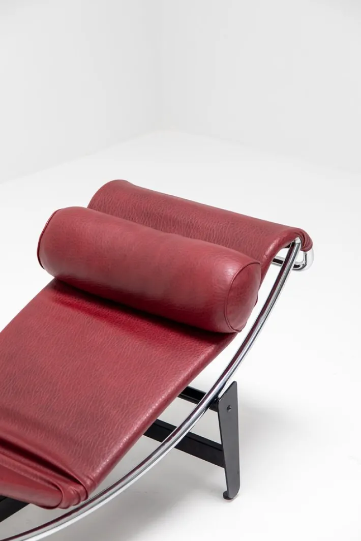 Pamono B306 Chaise Lounge by Le Corbusier, Charlotte Perriand and Jean Prouvé for Wohnbedarf, 1950s Clearance