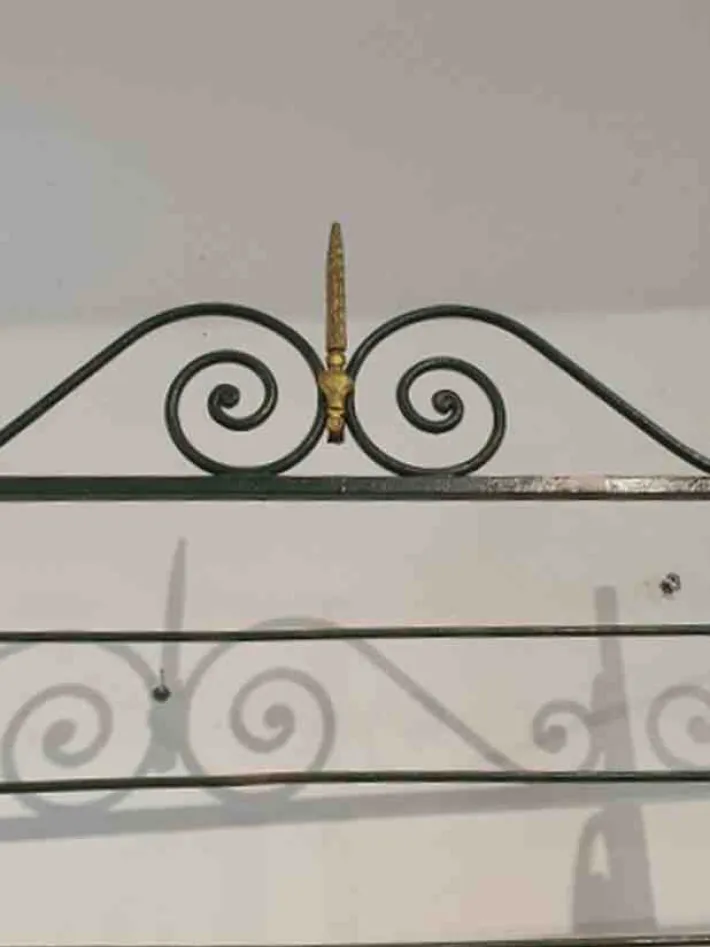 Pamono Bakers Shelf in Wrought Iron and Brass, 1900s Hot