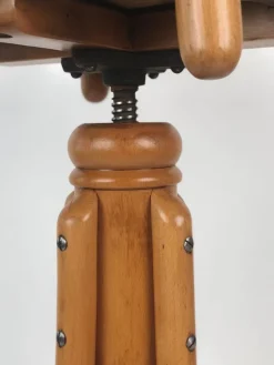 Pamono Barber Shop Children's Chair from Thonet, 1900s Discount