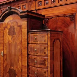 Pamono Baroque Tabernakel Secretary, 1740 Discount