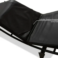 Pamono Bauhaus LC 4 Chaise Lounge in Black by Le Corbusier for Cassina Sale