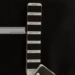 Pamono Bauhaus LC 4 Chaise Lounge in Black by Le Corbusier for Cassina Sale