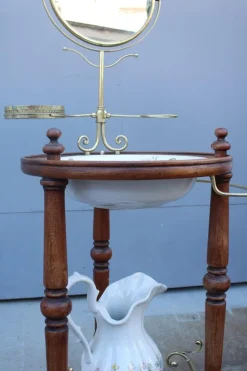 Pamono Bedroom Washstand with Basin, Pitcher, and Mirror Discount