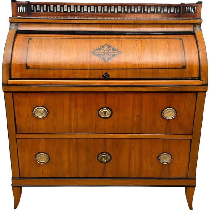 Pamono Biedermeier Roll-Top Desk in Cherry Veneer and Brass, 1820 Outlet