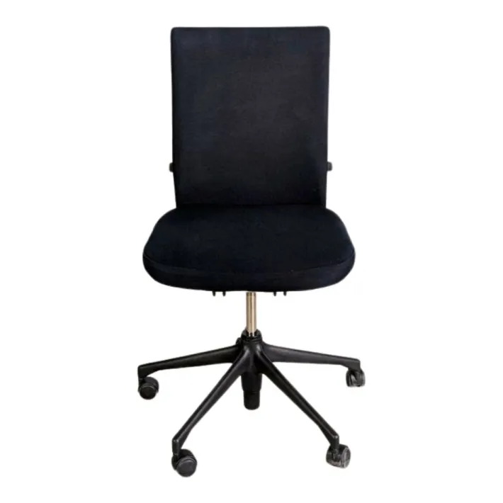 Pamono Black Executive Swivel T-Chair from Vitra Outlet
