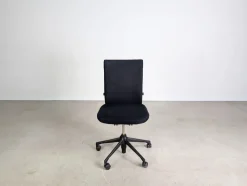 Pamono Black Executive Swivel T-Chair from Vitra Outlet