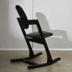 Pamono Black Leather Ergonomic Chair by Peter Opsvik for Stokke, 1983 Clearance