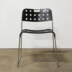 Pamono Black Omstak Stacking Chair by Rodney Kinsman for Bieffeplast, 1970s Sale