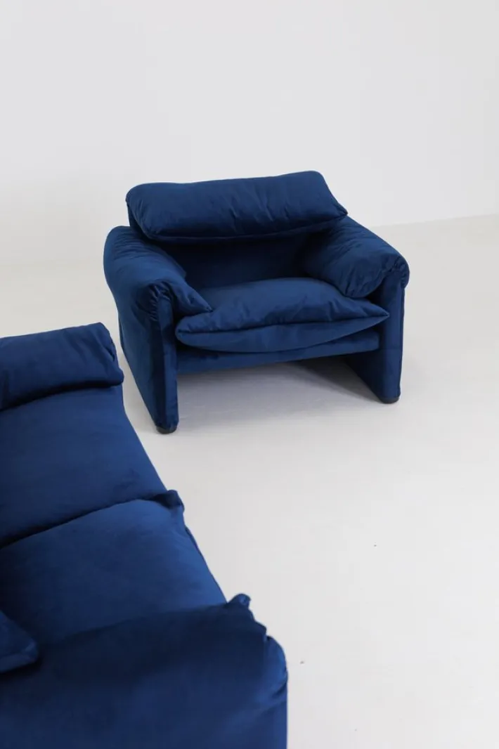 Pamono Blue Velvet Maralunga Armchair & Sofa attributed to Vico Magistretti for Cassina, 1970s, Set of 2 Hot