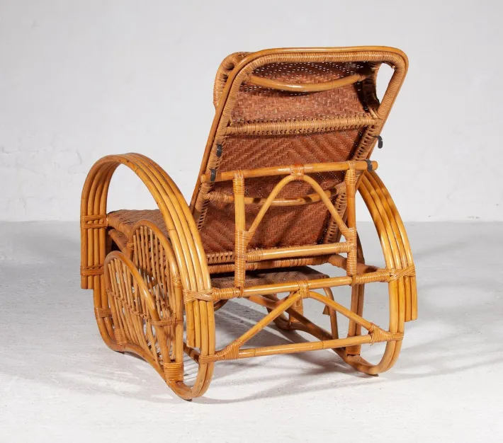 Pamono Boho Bamboo Extendable Lounger in Rattan with Magazine Holder, 1950s Clearance
