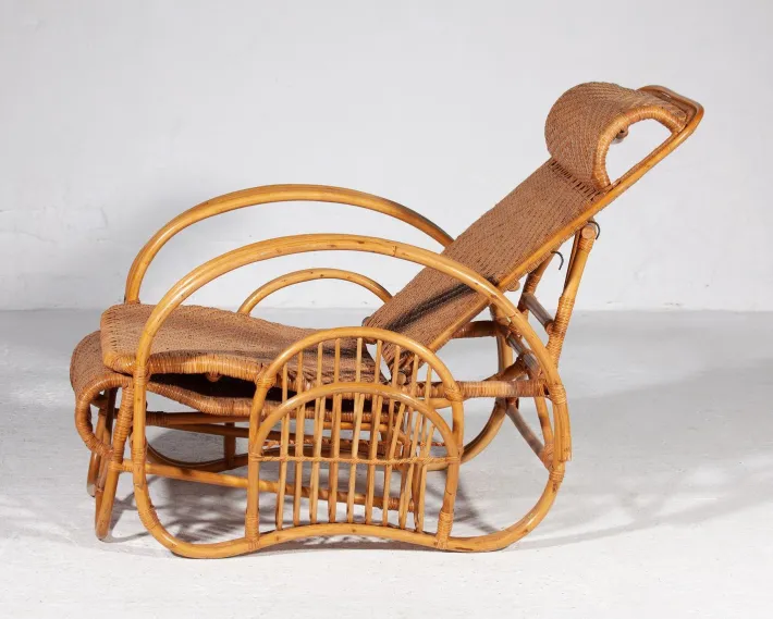 Pamono Boho Bamboo Extendable Lounger in Rattan with Magazine Holder, 1950s Clearance