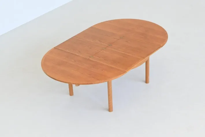 Pamono Borge Mogensen Model 140 Dining Table in Oak attributed to Børge Mogensen for Karl Andersson, Denmark, 1955 Sale