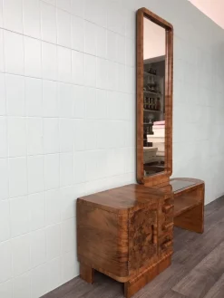 Pamono Briar Bedroom Makeup Cabinet with Mirror, 1930s