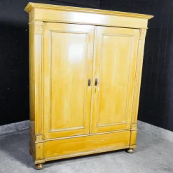 Pamono Brocante 2-Door Wooden Cupboard, Early 20th Century