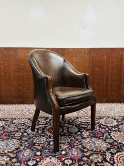 Pamono Brown Chesterfield Tub Office Chair