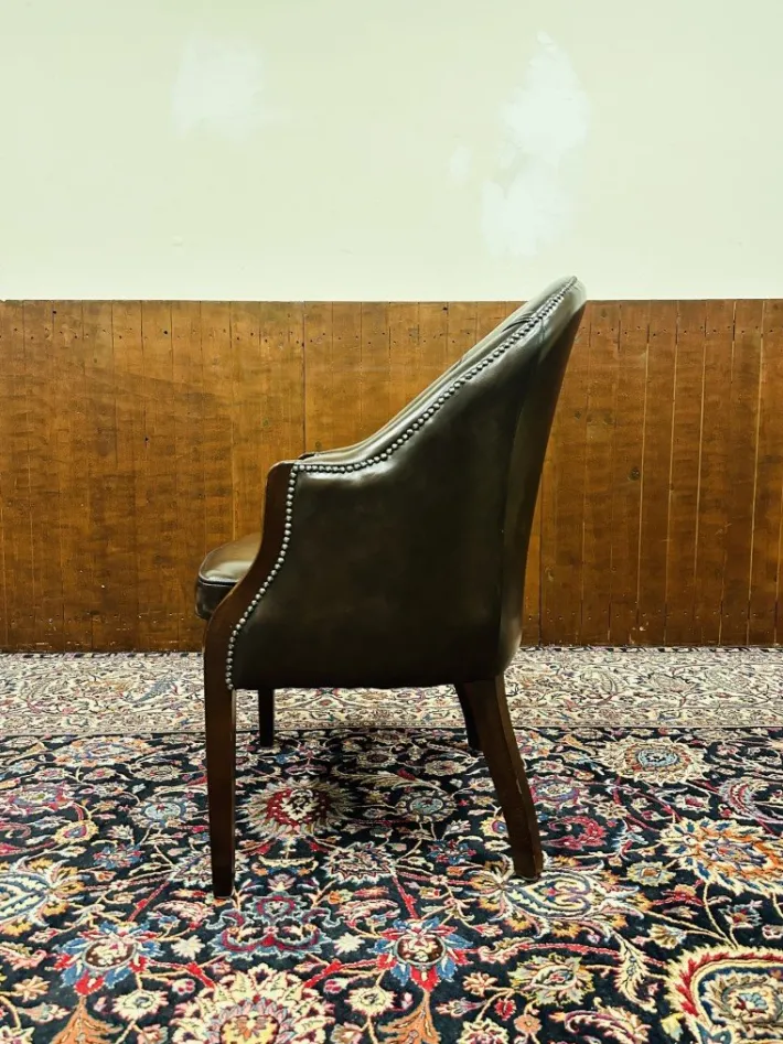 Pamono Brown Chesterfield Tub Office Chair