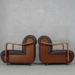 Pamono Brown Leather Rounded Armchair, 1960s Online