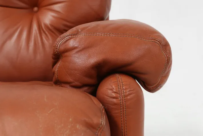 Pamono Brown Leather 3-Seater Sofa Coronado by Tobia Scarpa for B&b Italia, Italy, 1960s Hot