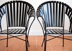Pamono Brutalist Modernist Sculptural Iron Strap Garden Armchairs, 1980s, Set of 2 Sale