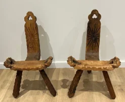 Pamono Brutalist Tripod Low Chairs, Set of 2 Clearance