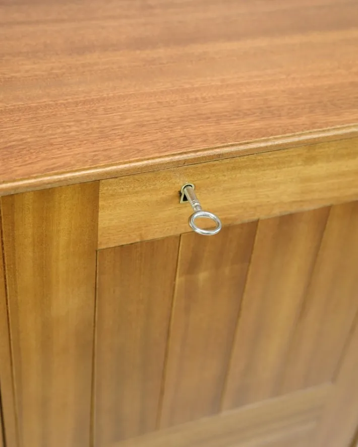 Pamono Cabinet in Mahogany by Mogens Koch for Rud. Rasmussen, 1970s Hot