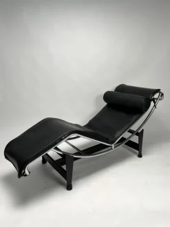 Pamono Chaise Lounge by Le Corbusier for Cassina, 1970s Sale