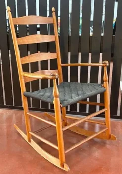 Pamono Cherry Rocking Chair, 1970s Online