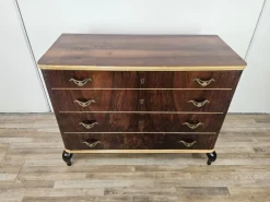 Pamono Chest of Drawers in Mahogany and Maple with Lacquered Feet, 1950 Outlet