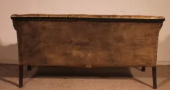 Pamono Chesterfield 3-Seater Sofa in Light Olive Leather, 1930s Clearance