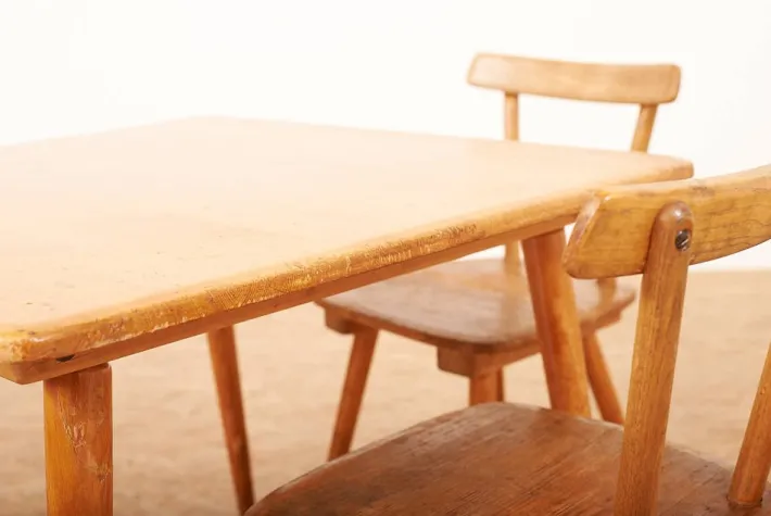 Pamono Childrens Table and Chairs by Jacob Müller for Wohnhilfe, Set of 3 Discount